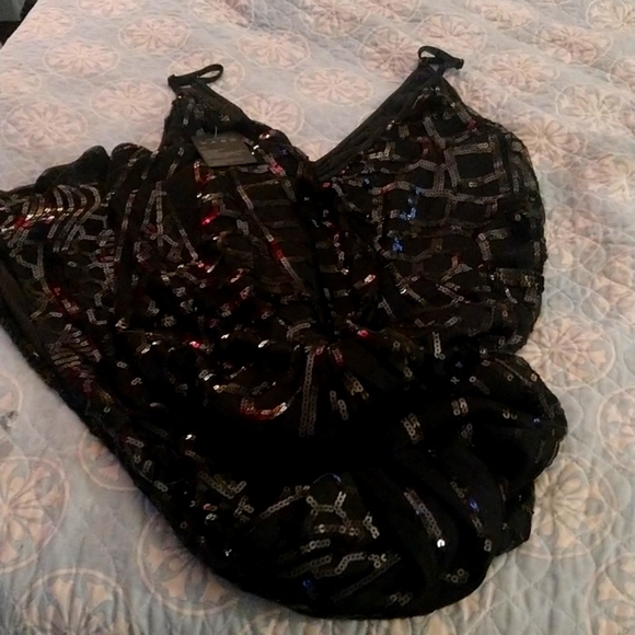 Classy Sequin Formal Dress - Picture 8 of 8